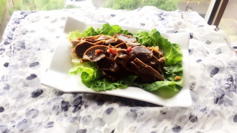 凉拌鸭胗酸辣味