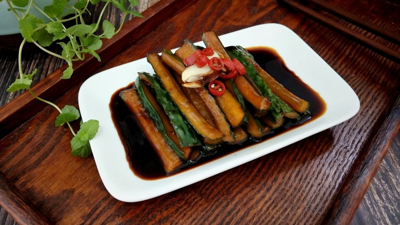 香辣脆生酱黄瓜