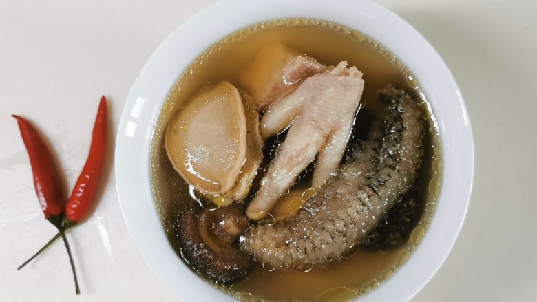 冬菇炖鲍参滋补气血润肺养颜