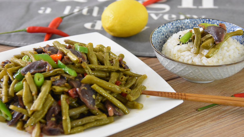 麻辣酸脆又下饭又下酒尝上一口就停不下来