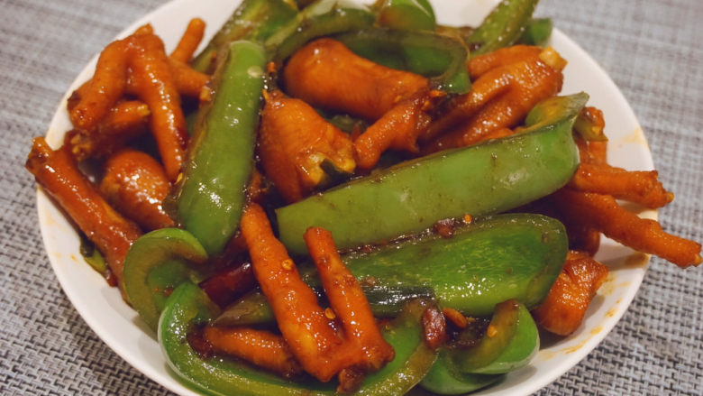 青椒炒鸡爪