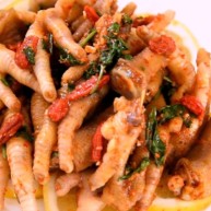 超级好吃的世界杯下酒零食——酸辣凤爪