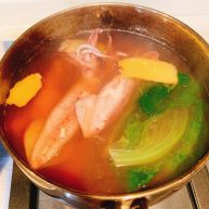 盐水蔬菜鱿鱼煲