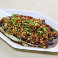 蒜泥手撕茄子