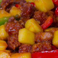 酸甜可口的菠萝咕噜肉