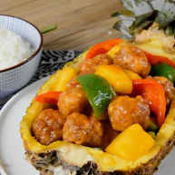 菠萝咕噜肉——水果入菜一不小心却成了名菜