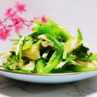 腐竹拌芹菜