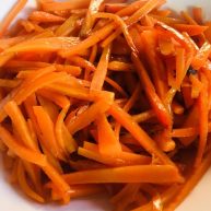 清炒胡萝卜丝