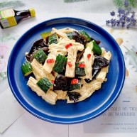 凉拌腐竹黄瓜