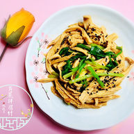 芹菜拌腐竹