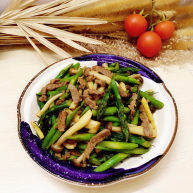 芦笋炒肉片