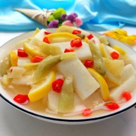 柠檬泡椒酸萝卜