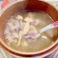 花生黄豆排骨汤