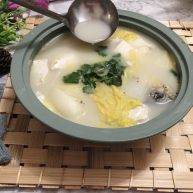 白菜豆腐汤
