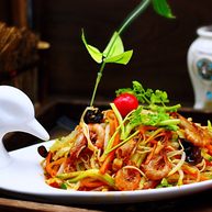 海虾什锦凉拌菜