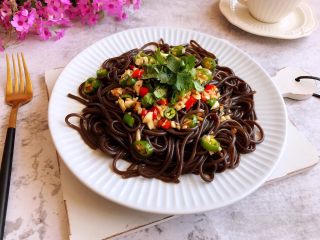 13、酸辣厥根粉,成品