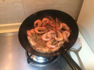 7、红焖油爆大虾????,同上