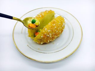 25、会跳舞的大土豆,放入玉米粒，豌豆，胡萝卜打底