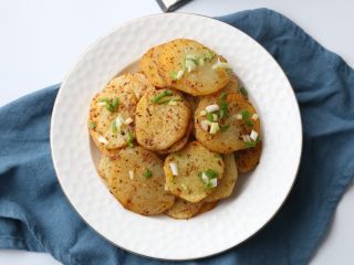 14、孜然土豆,完成。