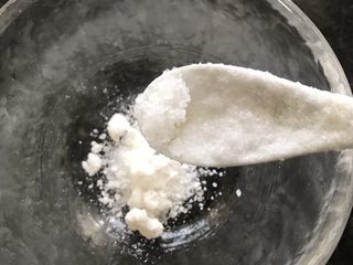 10、鸡丝凉面,一点点盐