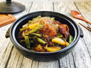 15、低油低盐健康美味下饭菜 牛背筋粉丝煲,成品图