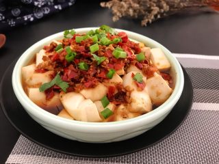 14、剁椒蒸豆腐～15分钟快手菜,超级简单快手吧，主要味道也很不错！????