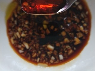 10、爽口麻汁儿拌三丝,加一勺辣椒油