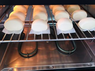 13、奶香小馒头,两倍大即可。