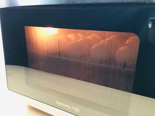 14、奶香小馒头,蒸20分钟。