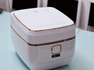 9、土豆腊肠焖饭,然后坐等美食出锅