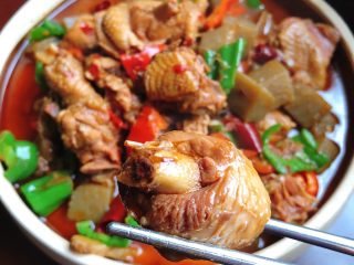 16、超过瘾的啤酒魔芋炖鸡,麻辣诱惑,好香