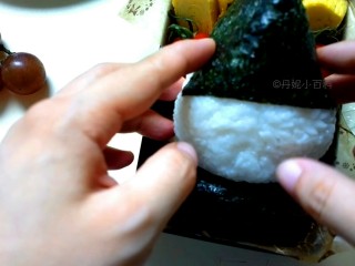 9、魔法小兔便当,放上头~