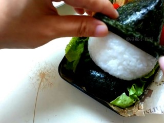 13、魔法小兔便当,粘上帽檐。