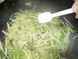 10、青椒土豆丝,加糖