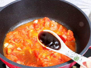10、番茄烧豆腐,加入蚝油