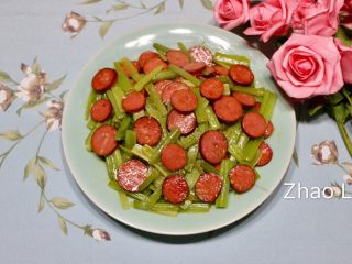 15、香肠炒芹菜,炒好啦