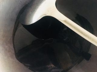 13、胡萝卜丝炒鸡丝,另起锅放油