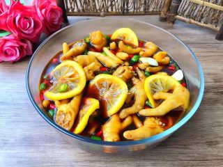 12、酸辣泡爪,成品图四