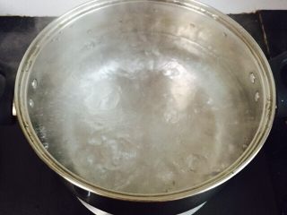 12、酸汤水饺,大火烧开