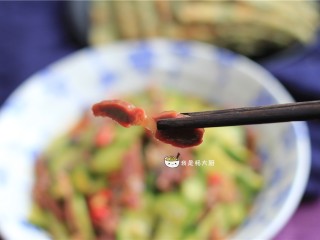12、鸡胗拌黄瓜,这道凉拌菜，开胃健脾，做法简单，值得一试哦。