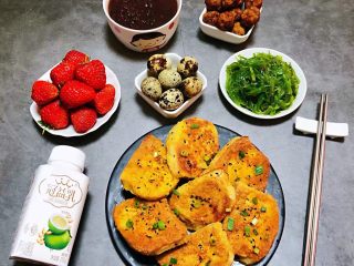 12、香煎馒头片,早餐是一天中最重要的一餐一定要吃的即有营养又美味