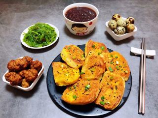 14、香煎馒头片,馒头片入口脆脆的香浓美味唇齿留香回味无穷