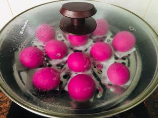 14、火龙果馒头,醒发30分钟。