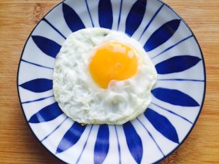 8、长寿面&生日面,装盘备用