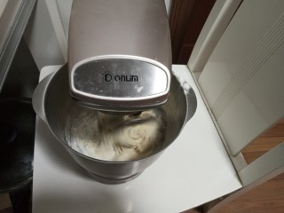 4、安心油条,四档揉面八分钟成光滑面团