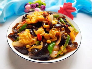 1、鱼香鸡蛋(内附鱼香汁的调制),成品图来一张。