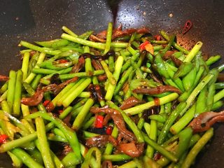 29、超满足便当（20）,出锅前 加少许耗油