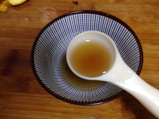 3、了不起的小番茄+什锦减脂沙拉,小碗里加入苹果醋