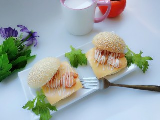 13、芝士汉堡,成品。