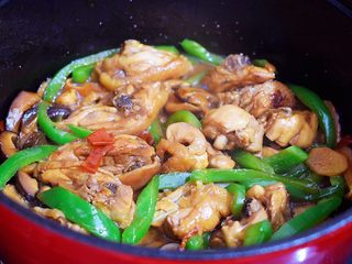 16、黄焖鸡,转大火收汁即可